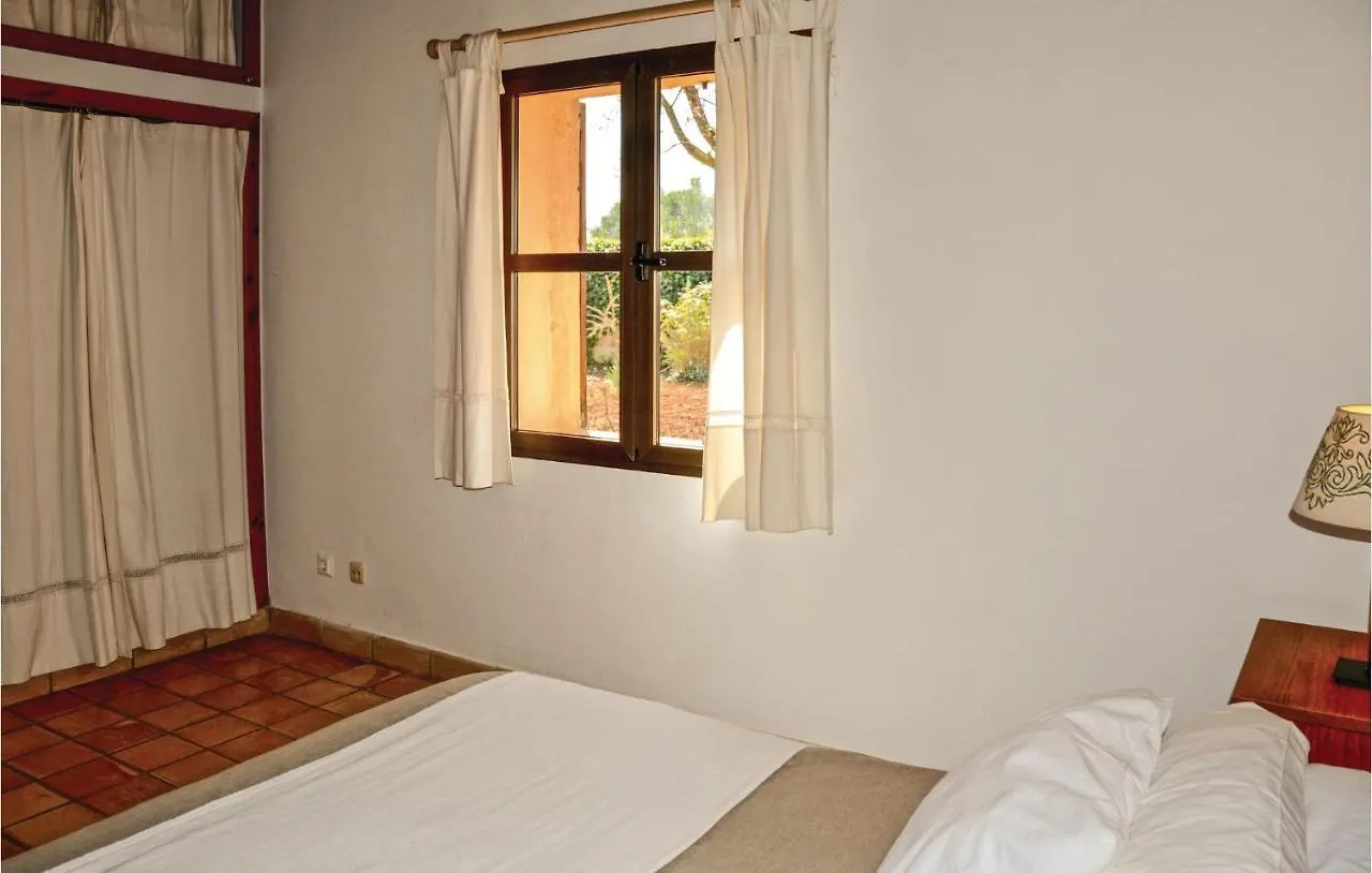 Awesome Home In Biniali With Wifi